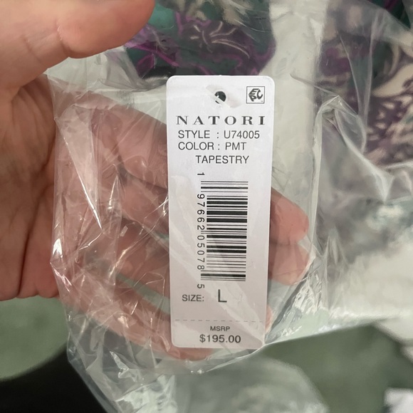 Natori Multicolor Patterned robe - Picture 3 of 3